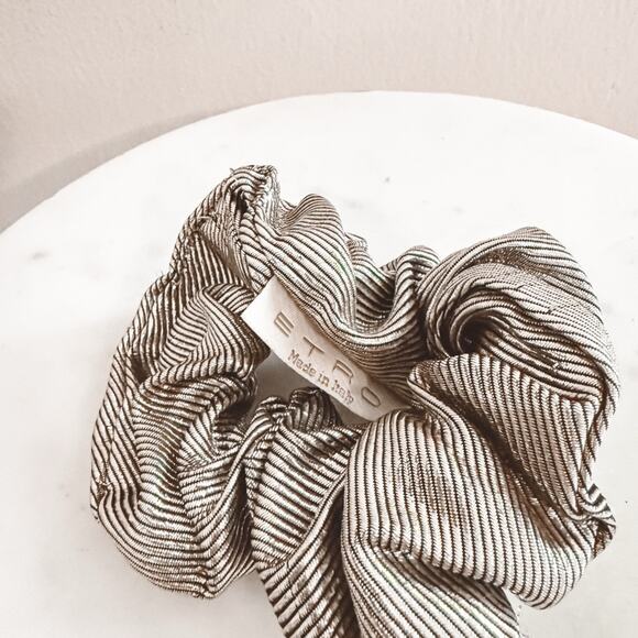 Etro Black and Gold Striped Scrunchie - Picture 1 of 2